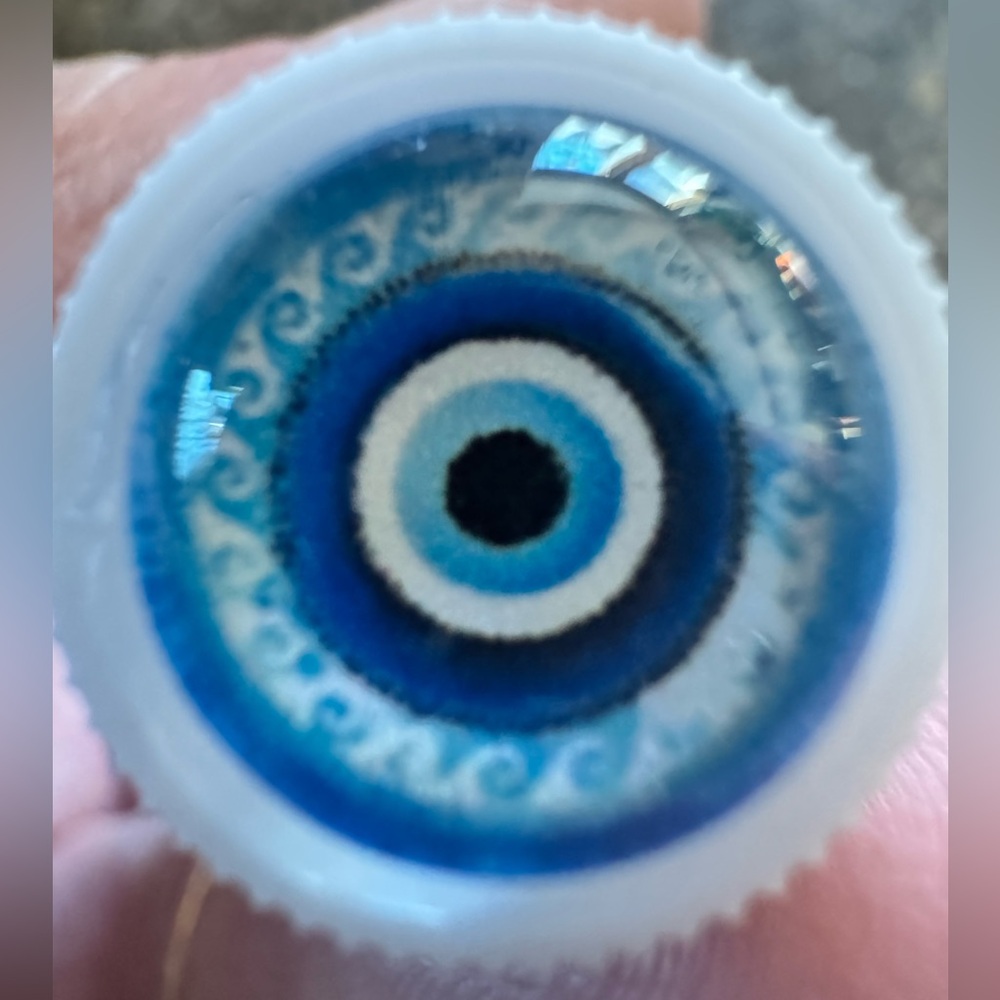 Evil Eye š§æ Natural Lip Balm with Blue and Yellow Design - Picture 7 of 10